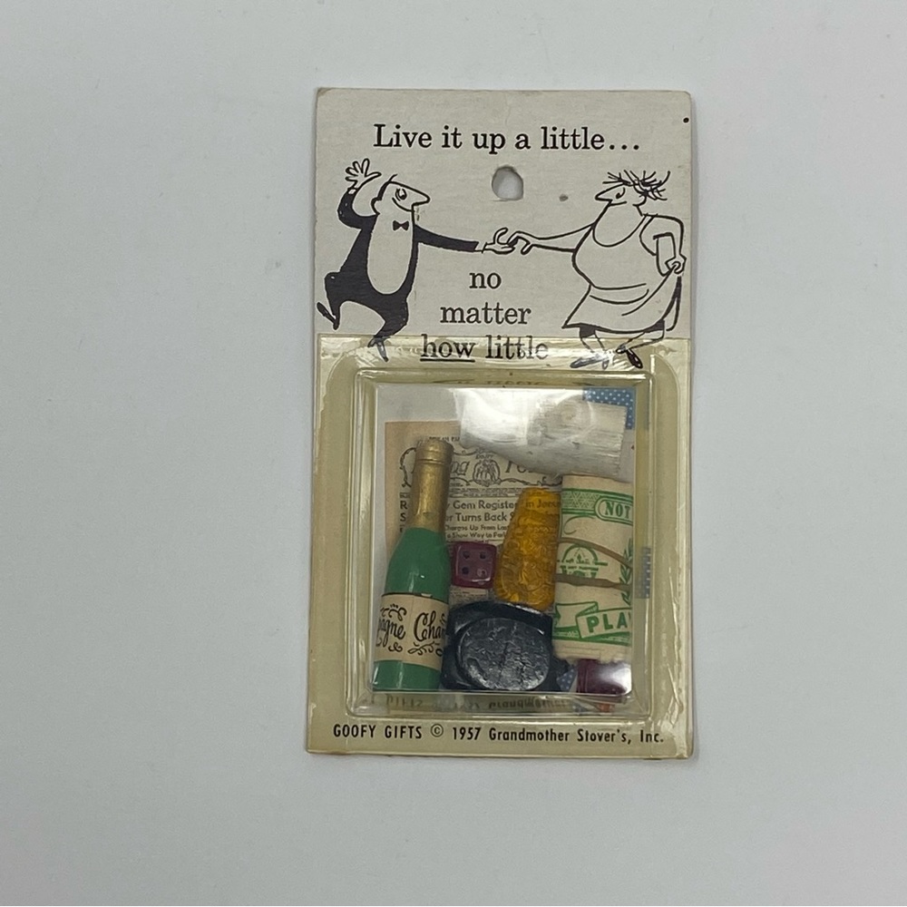 1957 GRANDMOTHER STOVER'S GOOFY GIFTS‎ "LIVE IT UP A LITTLE" MINIATURE BOTTLES